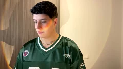 goldenknight33 online show from November 8, 2025, 6:18 pm