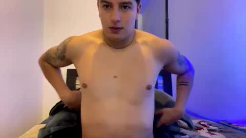 goldenknight33 online show from November 26, 2025, 4:30 pm