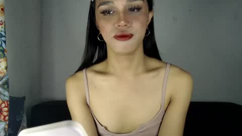 Snapshot of goldenlily69 chatting on July 15, 2026, 1:55 am Lily is Gold online show from July 15, 2026, 1:55 am