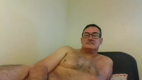 goldenone59 online show from October 5, 2025, 1:53 pm