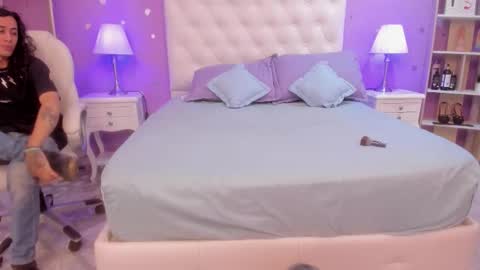 Snapshot of goldentemptation_ chatting on February 26, 2026, 7:46 pm goldentemptation_ online show from February 26, 2026, 7:46 pm