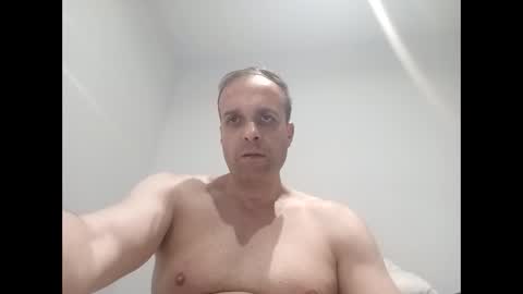 golemkur25 online show from April 20, 2026, 10:00 pm