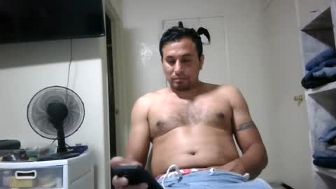 Snapshot of gomezdiazbobby chatting on June 15, 2026, 7:32 am gomezdiazbobby online show from June 15, 2026, 7:32 am