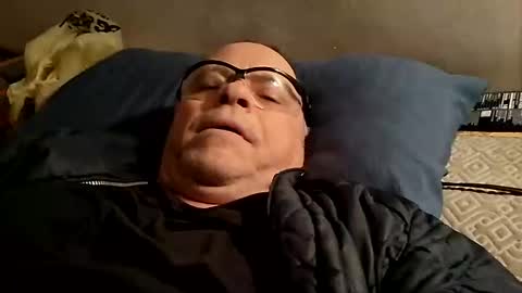 gonadalache online show from December 23, 2025, 2:09 am