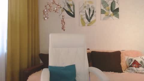 Good GlamorGirl online show from December 14, 2024, 8:02 am