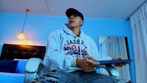 good_sheep online show from February 14, 2025, 11:53 am