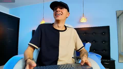 good_sheep online show from February 18, 2025, 3:53 am