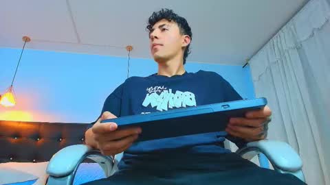 good_sheep online show from March 9, 2025, 7:01 am