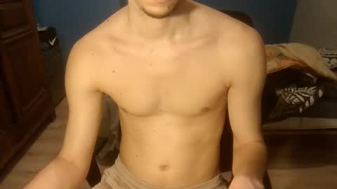 Snapshot of goodboy146 chatting on March 25, 2026, 7:20 pm Goodboy online show from March 25, 2026, 7:20 pm