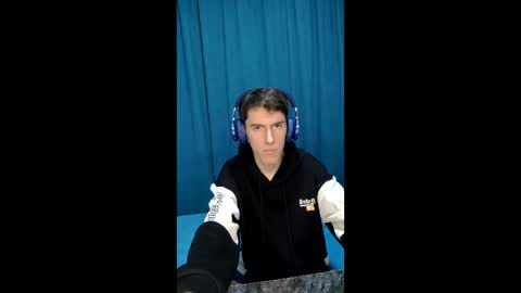 Snapshot of goodboyluca chatting on April 2, 2026, 2:37 pm Luca online show from April 2, 2026, 2:37 pm