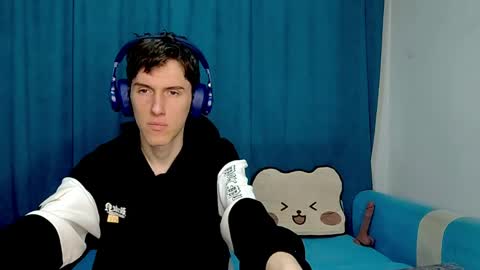 Snapshot of goodboyluca chatting on April 7, 2026, 3:01 pm Luca online show from April 7, 2026, 3:01 pm