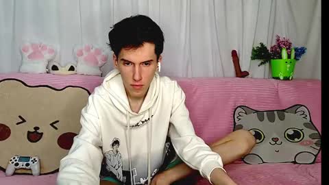 Luca online show from May 9, 2026, 6:13 pm