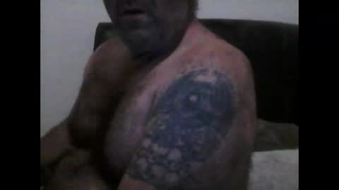 goodcock12345 online show from April 13, 2026, 11:37 am