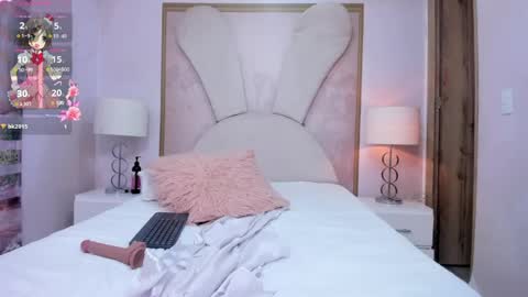 Emmy online show from April 15, 2026, 2:24 pm