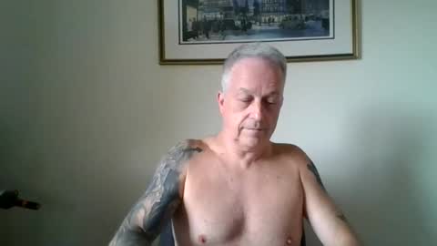 Snapshot of goodgriefnotagain chatting on October 12, 2025, 12:59 pm Goodgriefnotagain online show from October 12, 2025, 12:59 pm