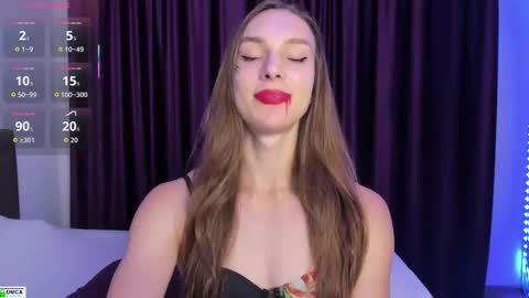 goodnight_kitty online show from October 31, 2025, 10:11 pm