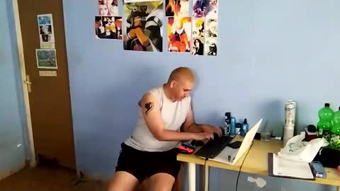 Snapshot of gorak32 chatting on April 30, 2026, 1:28 pm GoraK online show from April 30, 2026, 1:28 pm