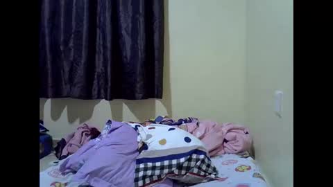 gorgeous_maya1 online show from June 4, 2026, 9:32 pm