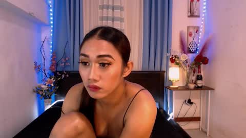 gorgeous_nicole online show from January 13, 2025, 8:37 pm