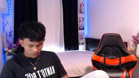 gorgeous_nicole online show from February 5, 2025, 10:12 pm