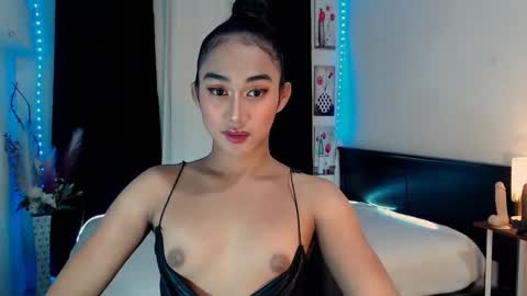 gorgeous_nicole online show from February 18, 2025, 8:58 pm