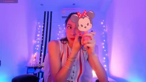 i am Jessi  I love animals and drawing I hope to get along with everyone. XOXO online show from February 18, 2026, 8:16 pm