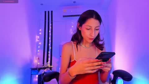 i am Jessi  I love animals and drawing I hope to get along with everyone. XOXO online show from February 19, 2026, 9:44 pm