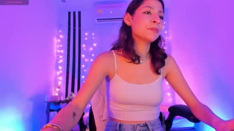 i am Jessi  I love animals and drawing I hope to get along with everyone. XOXO online show from February 26, 2026, 7:35 pm