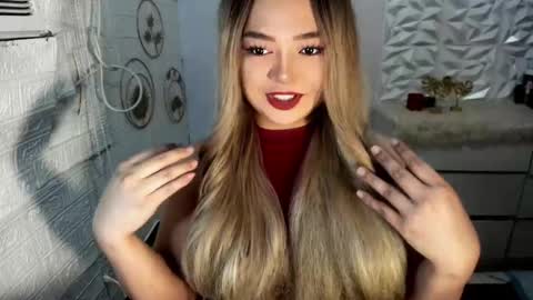 Amanda rose online show from October 28, 2025, 5:44 am