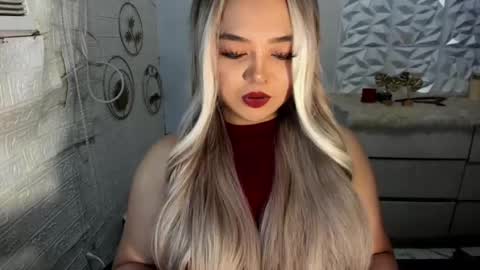 Amanda rose online show from November 7, 2025, 2:11 am