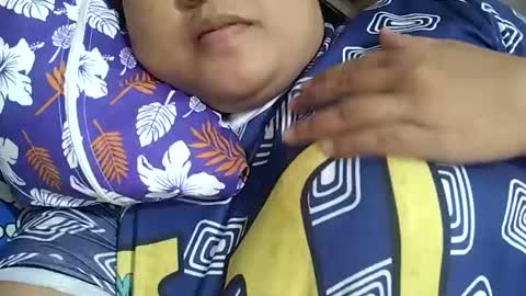 gorgeousselenaxx online show from January 11, 2025, 10:08 am