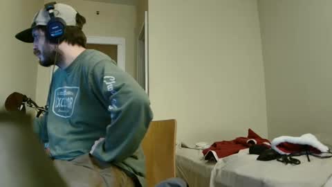 Snapshot of gotanthomai chatting on December 11, 2024, 9:55 pm granton online show from December 11, 2024, 9:55 pm