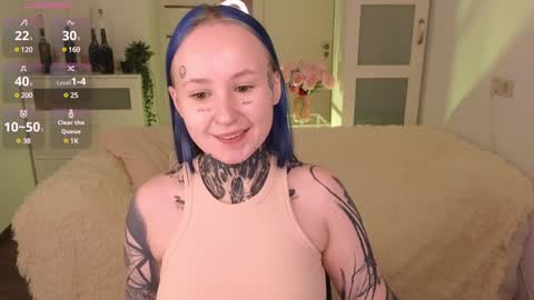 Snapshot of goth_babydoll chatting on January 5, 2025, 1:58 pm Benny online show from January 5, 2025, 1:58 pm