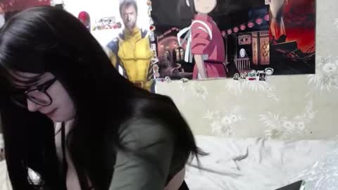 Amy online show from February 18, 2025, 10:03 pm