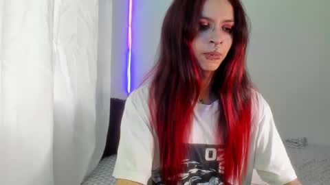 Snapshot of goth_ru chatting on December 2, 2024, 8:22 pm Russ online show from December 2, 2024, 8:22 pm