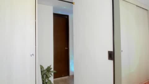 Snapshot of goth_ru chatting on December 7, 2024, 9:44 pm Russ online show from December 7, 2024, 9:44 pm