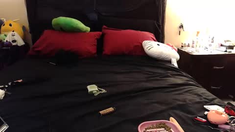 gothbaby305 online show from October 28, 2025, 5:55 am