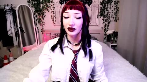 Snapshot of gothdesss chatting on February 5, 2025, 3:02 am    online show from February 5, 2025, 3:02 am