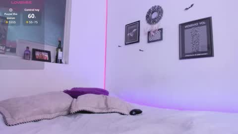 Snapshot of gothic_do11 chatting on February 7, 2026, 6:00 pm hi my name is Elizabeth nice to meet you online show from February 7, 2026, 6:00 pm