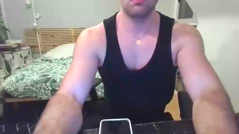 goura2000 online show from March 2, 2026, 8:15 pm