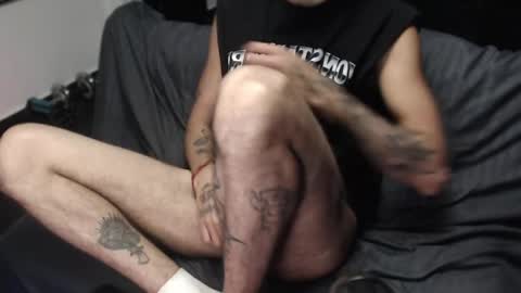 Snapshot of gowtherrrr_ chatting on March 31, 2026, 2:57 am Manolo modelo independiente online show from March 31, 2026, 2:57 am