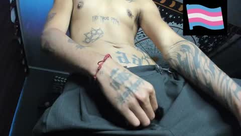 Snapshot of gowtherrrr_ chatting on April 22, 2026, 10:55 pm Manolo modelo independiente online show from April 22, 2026, 10:55 pm