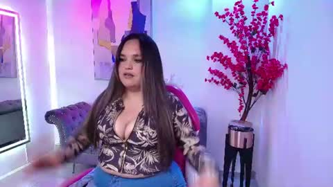 Snapshot of grace_mercy chatting on August 3, 2026, 7:28 pm Grace online show from August 3, 2026, 7:28 pm