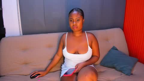 Snapshot of grace_miller19 chatting on January 8, 2025, 10:27 pm grace online show from January 8, 2025, 10:27 pm
