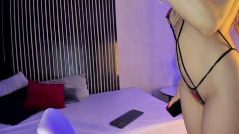 Grace Cartier online show from December 24, 2024, 4:08 pm