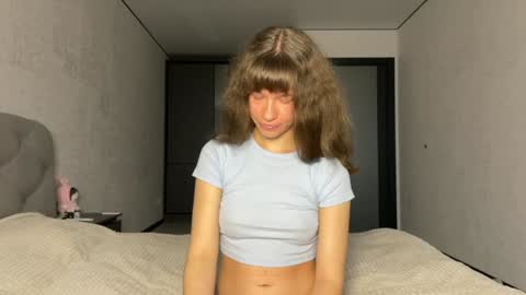 Snapshot of gracefulcharm_ chatting on January 19, 2025, 6:31 am Daria online show from January 19, 2025, 6:31 am