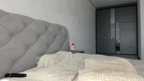 Snapshot of gracefulcharm_ chatting on January 22, 2025, 10:29 am Daria online show from January 22, 2025, 10:29 am