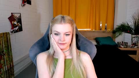 Snapshot of graceglamour chatting on December 28, 2024, 8:26 am Grace Glamour online show from December 28, 2024, 8:26 am