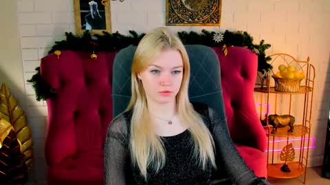 Snapshot of graceglamour chatting on December 30, 2024, 5:37 am Grace Glamour online show from December 30, 2024, 5:37 am