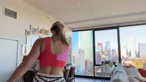 Gracie Mae online show from October 30, 2025, 8:31 pm